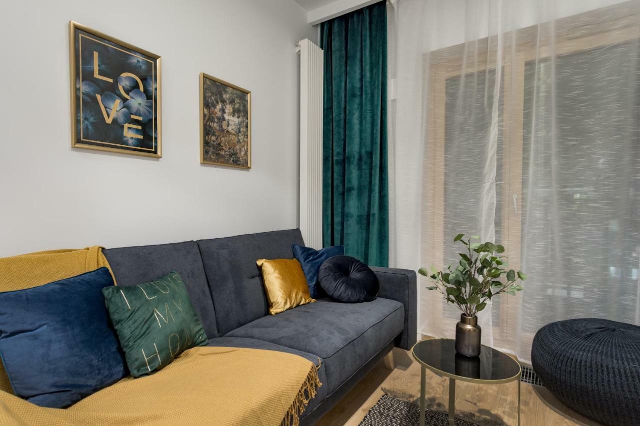 Mennica Residence Chic Apartment Warsaw Exterior photo