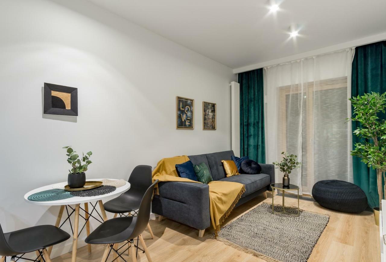 Mennica Residence Chic Apartment Warsaw Exterior photo